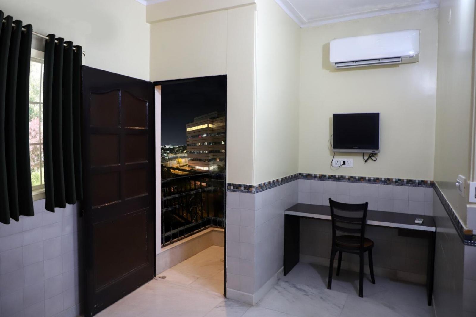 Hotel Traditional Inn 뉴델리 외부 사진